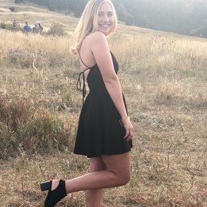 Meet your Posher, Leslie